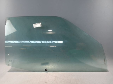 GLACE PORTE AVD CITROEN SAXO 99-