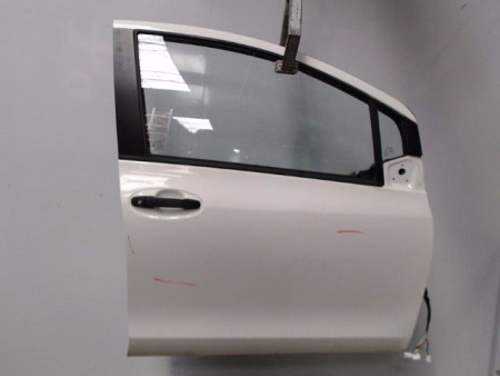 PORTE AVANT DROIT TOYOTA YARIS 2005-