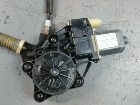 MECANISME+MOTEUR LEVE-GLACE AVANT GAUCHE MINI MINI 2006-