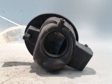 VOLET DE TRAPPE CARBURANT VOLKSWAGEN POLO 02-05