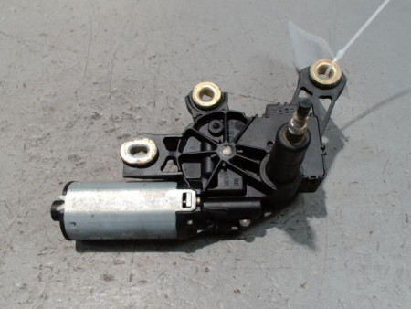 MOTEUR ESSUIE-GLACE ARRIERE VOLKSWAGEN POLO 02-05