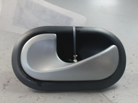 POIGNEE INTERIEURE PORTE AVANT GAUCHE RENAULT CLIO III 2005-