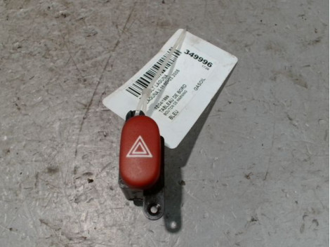 BOUTON DE WARNING RENAULT LAGUNA II 00-2005