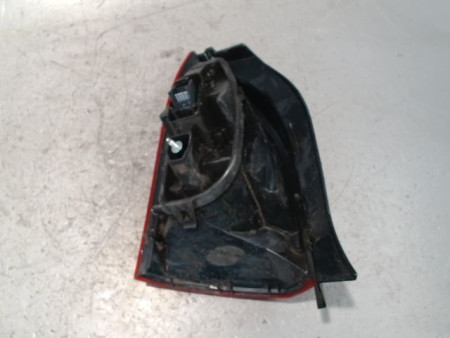 FEU ARRIERE GAUCHE  RENAULT TWINGO 2 2010-