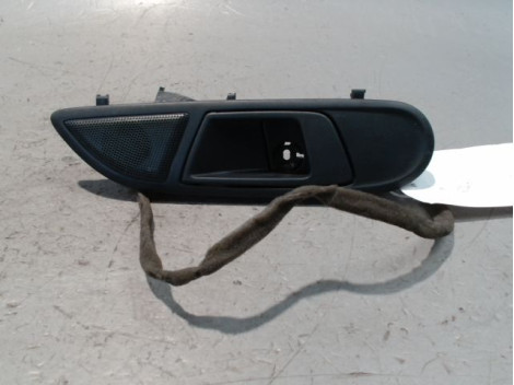 POIGNEE INTERIEURE PORTE AVANT DROIT FORD FIESTA 2005-