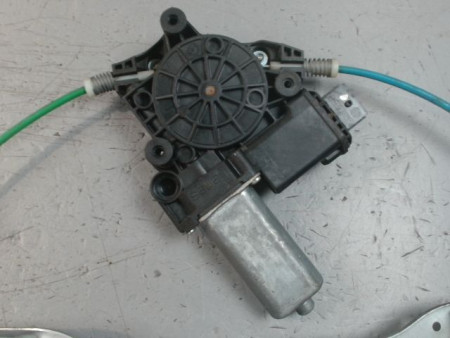 MECANISME+MOTEUR LEVE-GLACE AVANT DROIT OPEL CORSA 06-09