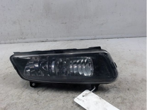 PHARE ANTIBROUILLARD AVANT DROIT VOLKSWAGEN POLO 2009-