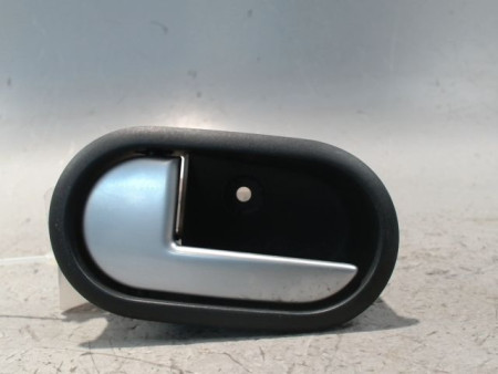 POIGNEE INTERIEURE PORTE AVANT GAUCHE FORD FIESTA 2010-