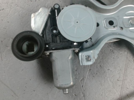 MECANISME+MOTEUR LEVE-GLACE AVANT GAUCHE TOYOTA YARIS 2003-