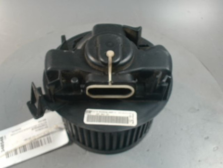 MOTEUR VENTILATEUR CHAUFFAGE RENAULT CLIO III 2010-