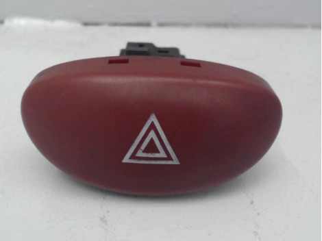 BOUTON DE WARNING PEUGEOT 206 SW 02-06