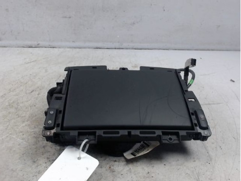 ECRAN GPS PEUGEOT 5008 2009-