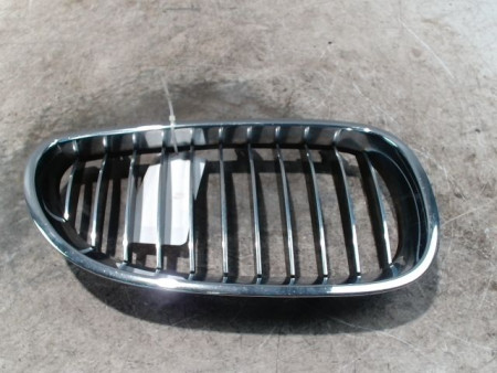 GRILLE CALANDRE DROIT BMW SERIE 5 TOURING (E61) 2004-