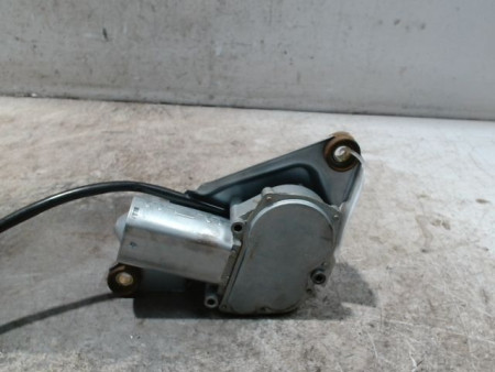 MOTEUR ESSUIE-GLACE ARRIERE PEUGEOT 106 96-2003