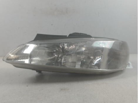 PHARE GAUCHE PEUGEOT 406 95-99