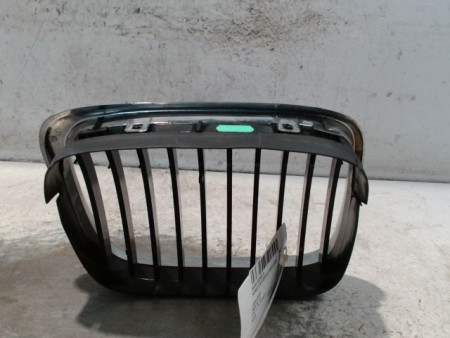 GRILLE CALANDRE GAUCHE BMW SERIE 5 (E39) 00-2003