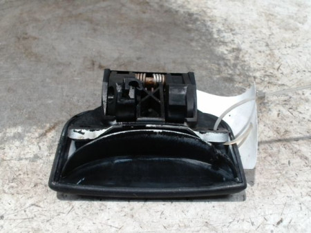 POIGNEE EXTERIEURE PORTE AVANT DROIT PEUGEOT 106 96-2003