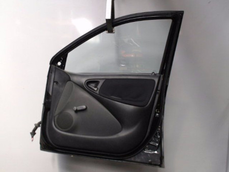 PORTE AVANT DROIT TOYOTA YARIS 2003-