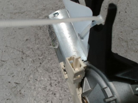 MOTEUR ESSUIE-GLACE ARRIERE PEUGEOT 206 5P