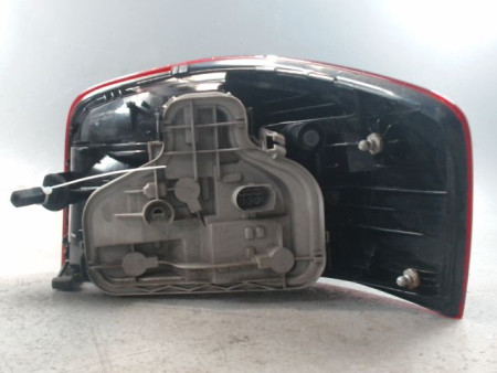 FEU ARRIERE GAUCHE  AUDI A3 2003-