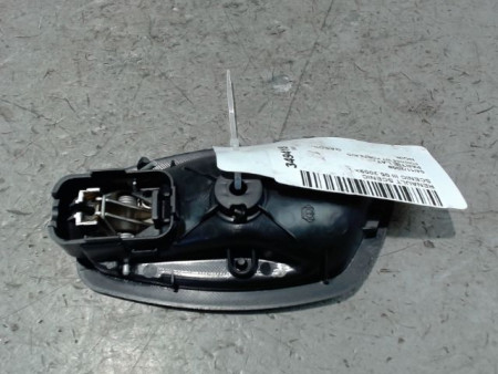 POIGNEE INTERIEURE PORTE AVANT DROIT RENAULT SCENIC III 2009-