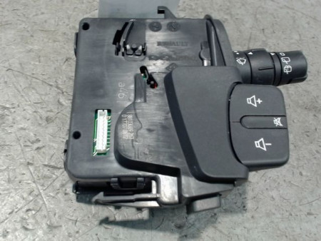 COMMANDE ESSUIE GLACE RENAULT CLIO III 2005-