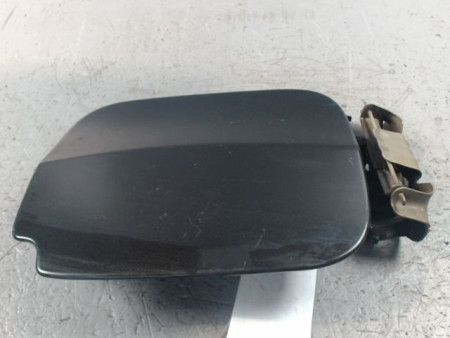 VOLET DE TRAPPE CARBURANT DACIA DUSTER 2010-