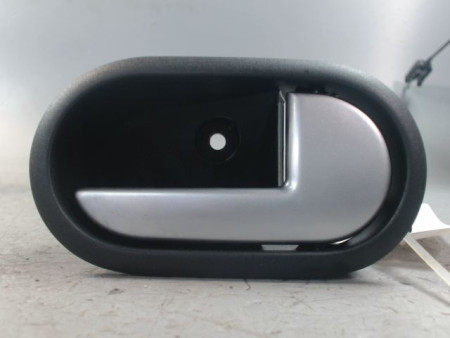 POIGNEE INTERIEURE PORTE AVANT DROIT FORD FIESTA 2008-