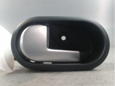 POIGNEE INTERIEURE PORTE AVANT GAUCHE FORD FIESTA 2008-