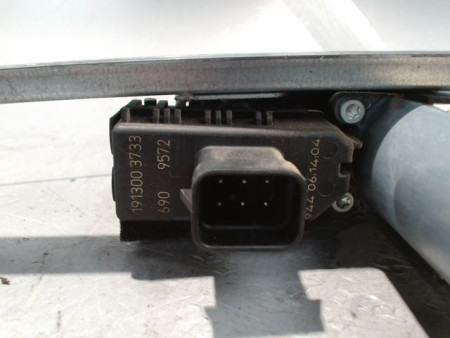 MECANISME+MOTEUR LEVE-GLACE ARRIERE GAUCHE OPEL ZAFIRA 2006-