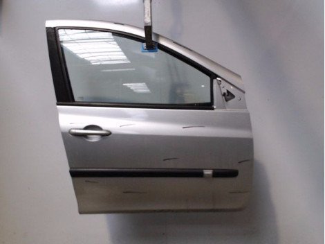 PORTE AVANT DROIT RENAULT CLIO III 2005-