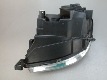 PHARE DROIT CITROEN XSARA BREAK 2000-