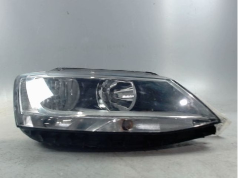 PHARE DROIT VOLKSWAGEN JETTA 2005-