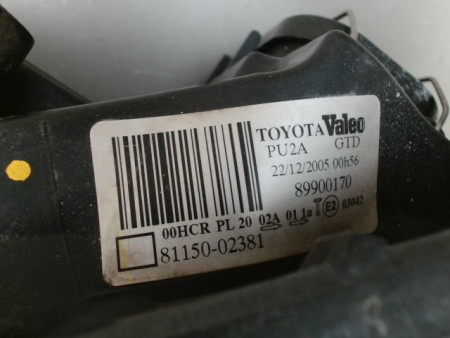 PHARE GAUCHE TOYOTA COROLLA 2004-