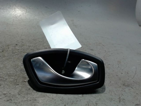 POIGNEE INTERIEURE PORTE ARRIERE DROIT RENAULT CLIO III 2009-