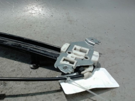 MECANISME+MOTEUR LEVE-GLACE AVANT DROIT NISSAN MICRA 2009-