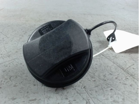 BOUCHON RESERVOIR A CARBURANT OPEL CORSA 2010-