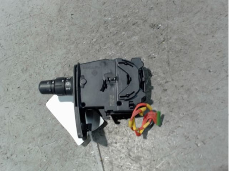 COMMANDE CLIGNOTANT RENAULT MODUS 2008-