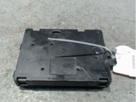 PLATINE FUSIBLE HABITACLE RENAULT CLIO IV