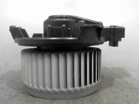 MOTEUR VENTILATEUR CHAUFFAGE SUZUKI SWIFT