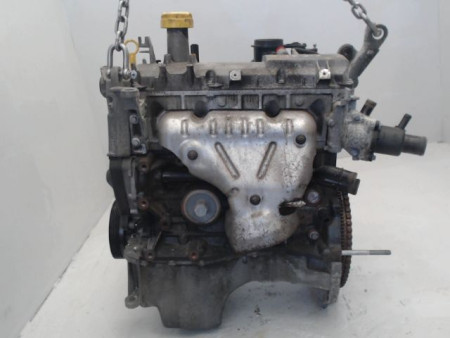 MOTEUR ESSENCE DACIA LOGAN 4 P 05-08 1.4 