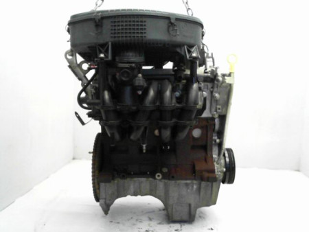 MOTEUR ESSENCE DACIA LOGAN 4 P 05-08 1.4 