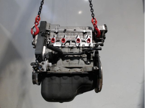 MOTEUR ESSENCE FIAT GRANDE PUNTO 2005- 1.2 60 