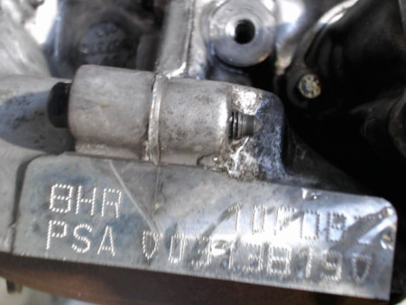 MOTEUR DIESEL PEUGEOT 208 1.4 HDi