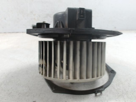 MOTEUR VENTILATEUR CHAUFFAGE IVECO 29L10