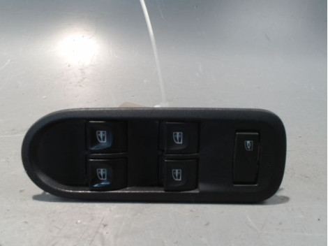 COMMANDE LEVE-GLACE PORTE AVG DACIA DUSTER 2010-