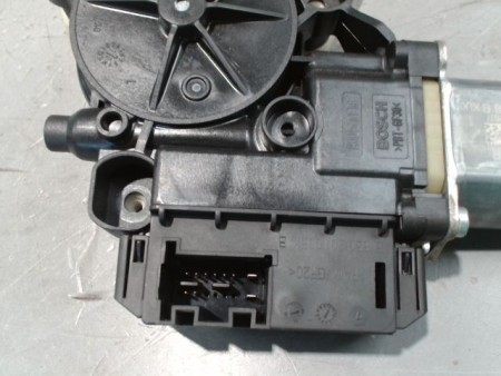 MECANISME+MOTEUR LEVE-GLACE AVANT GAUCHE VOLKSWAGEN POLO 2005-