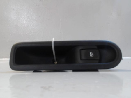 COMMANDE LEVE-GLACE PORTE ARG RENAULT CLIO III 2010-