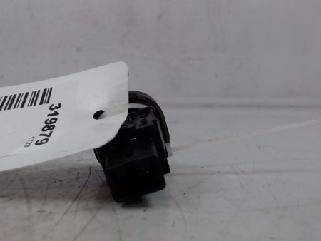 BOUTON DE WARNING NISSAN NV200