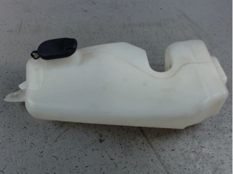 RESERVOIR LAVE-GLACE AVANT DACIA SANDERO 2008-